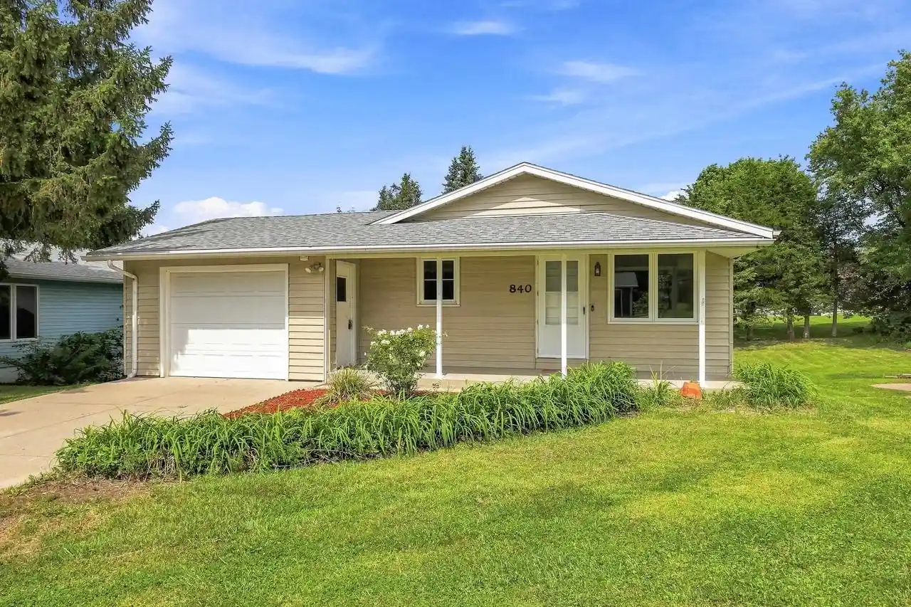 1st image of 840 Jewett Street Street, Platteville, WI 53818 | MLS# 2031458