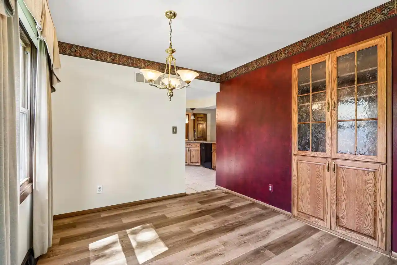 52nd image of W167n10425 Bridle Path Path, Germantown, WI 53022 | MLS# 1978095