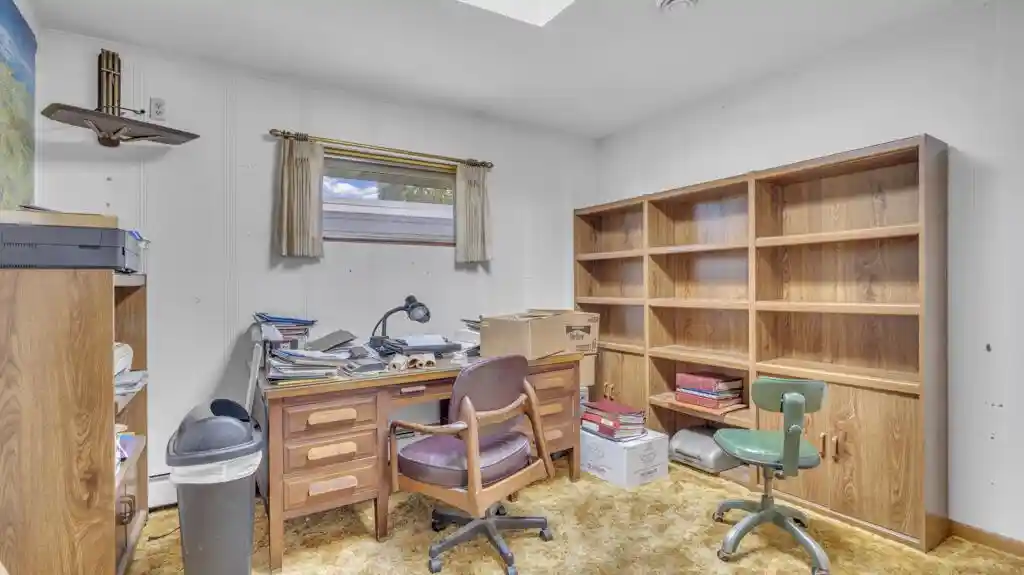 Photo 3 of Sale Pending at 29 N Point Dr, Sheboygan, WI 53081 | MLS# 1978093 | Listing updated on 2026-09-21