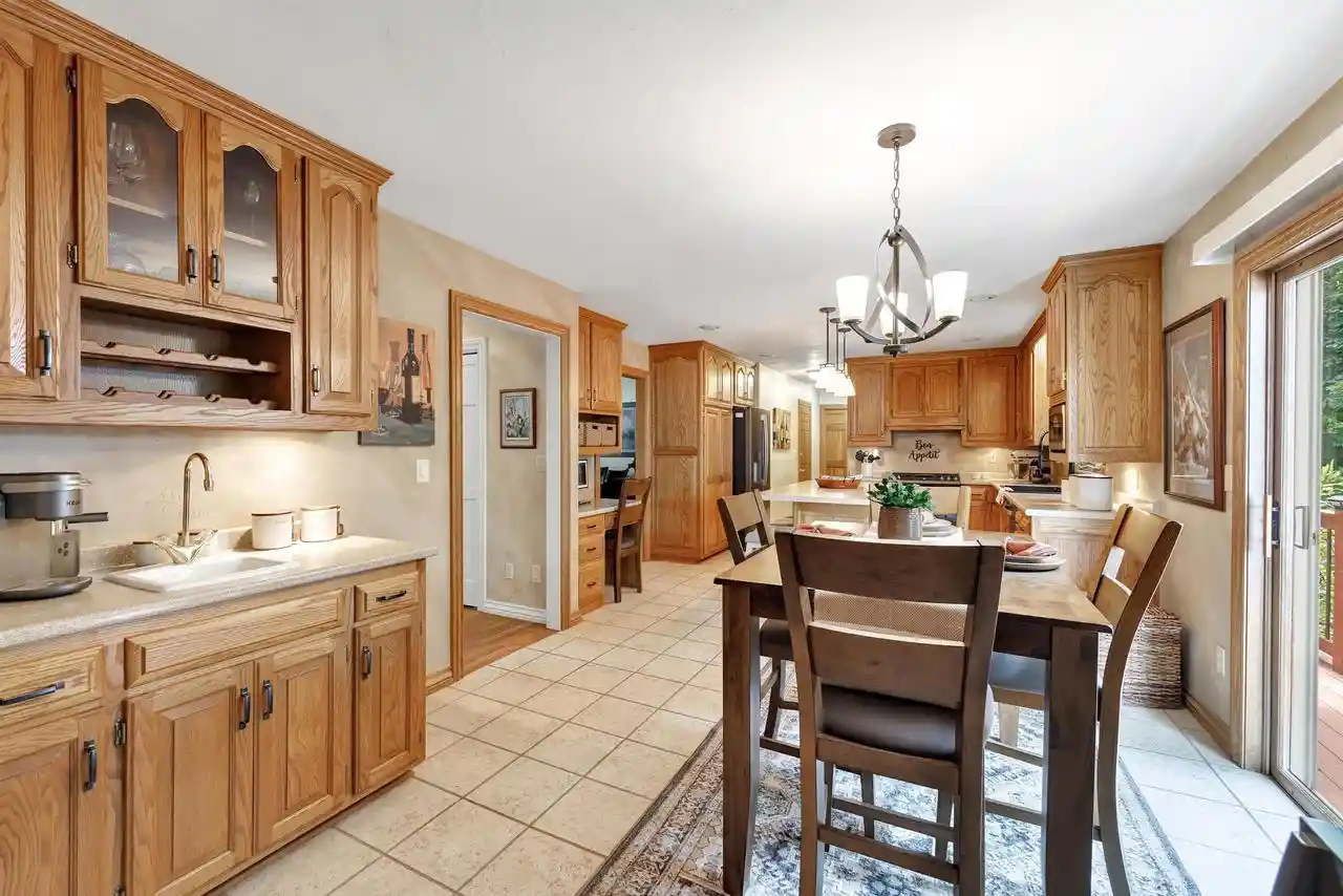 Photo 2 of Single family home for sale at 250 Windward Road Road, Green Bay, WI 54302 | MLS# 50331795 | Listing updated on 2026-09-21
