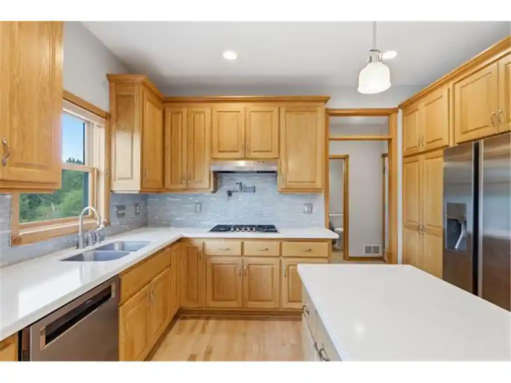 Photo 4 of Single family home for sale at 834 Prairie Meadows Dr, Hudson, WI 54016 | MLS# 7134575 | Listing updated on 2026-09-17