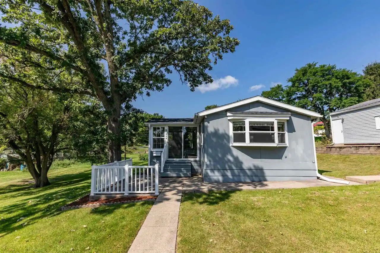 1st image of 815 Union Street Street, Mineral Point, WI 53565 | MLS# 2031462