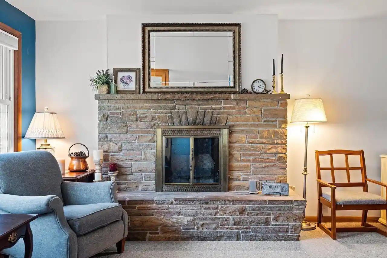 4th image of 1310 Fairmont Lane Lane, Manitowoc, WI 54220 | MLS# 1978098