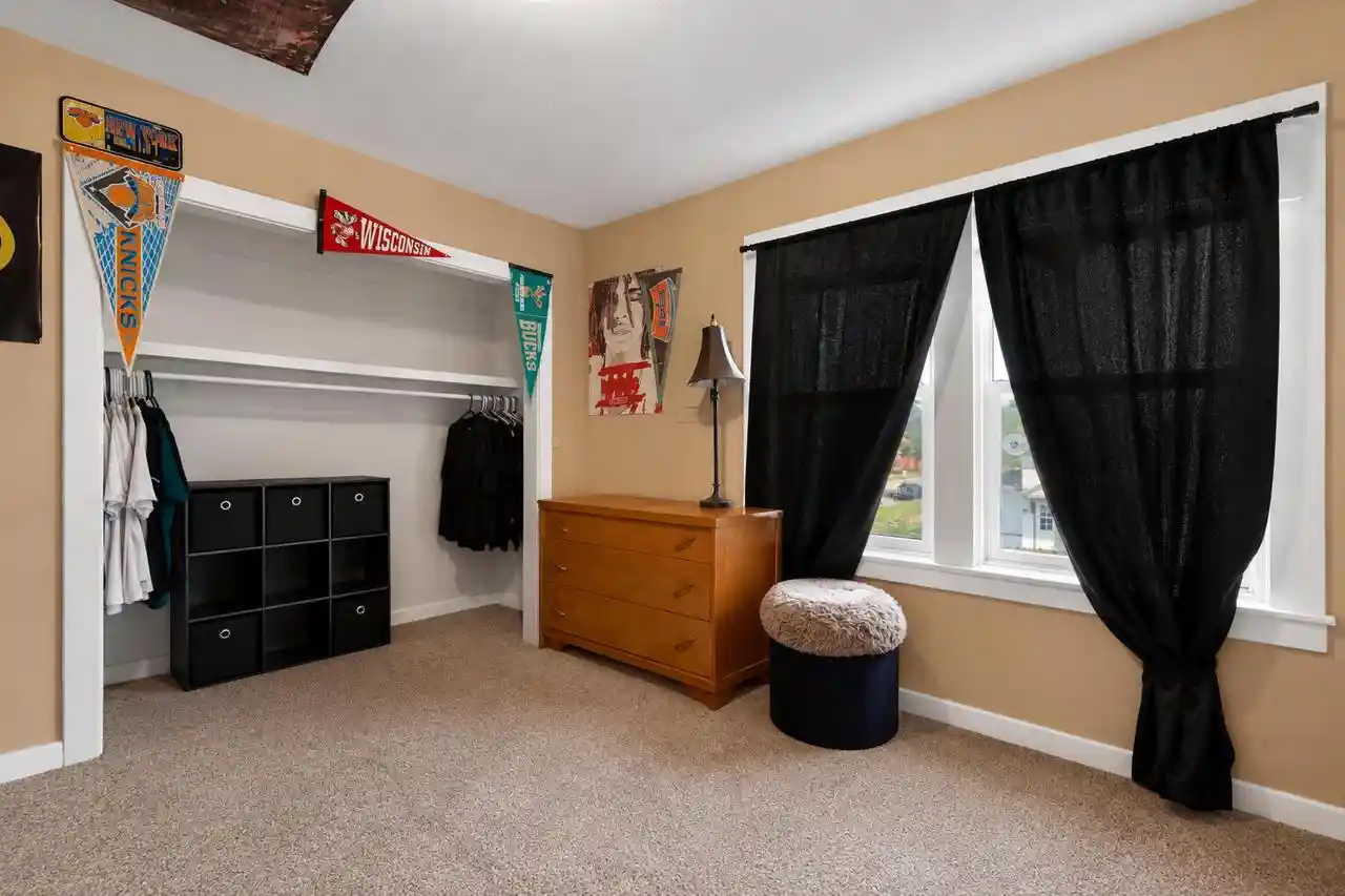 Photo 2 of Sale Pending at 1602 Kane Street Street #1604, La Crosse, WI 54603 | MLS# 1978102 | Listing updated on 2026-08-31