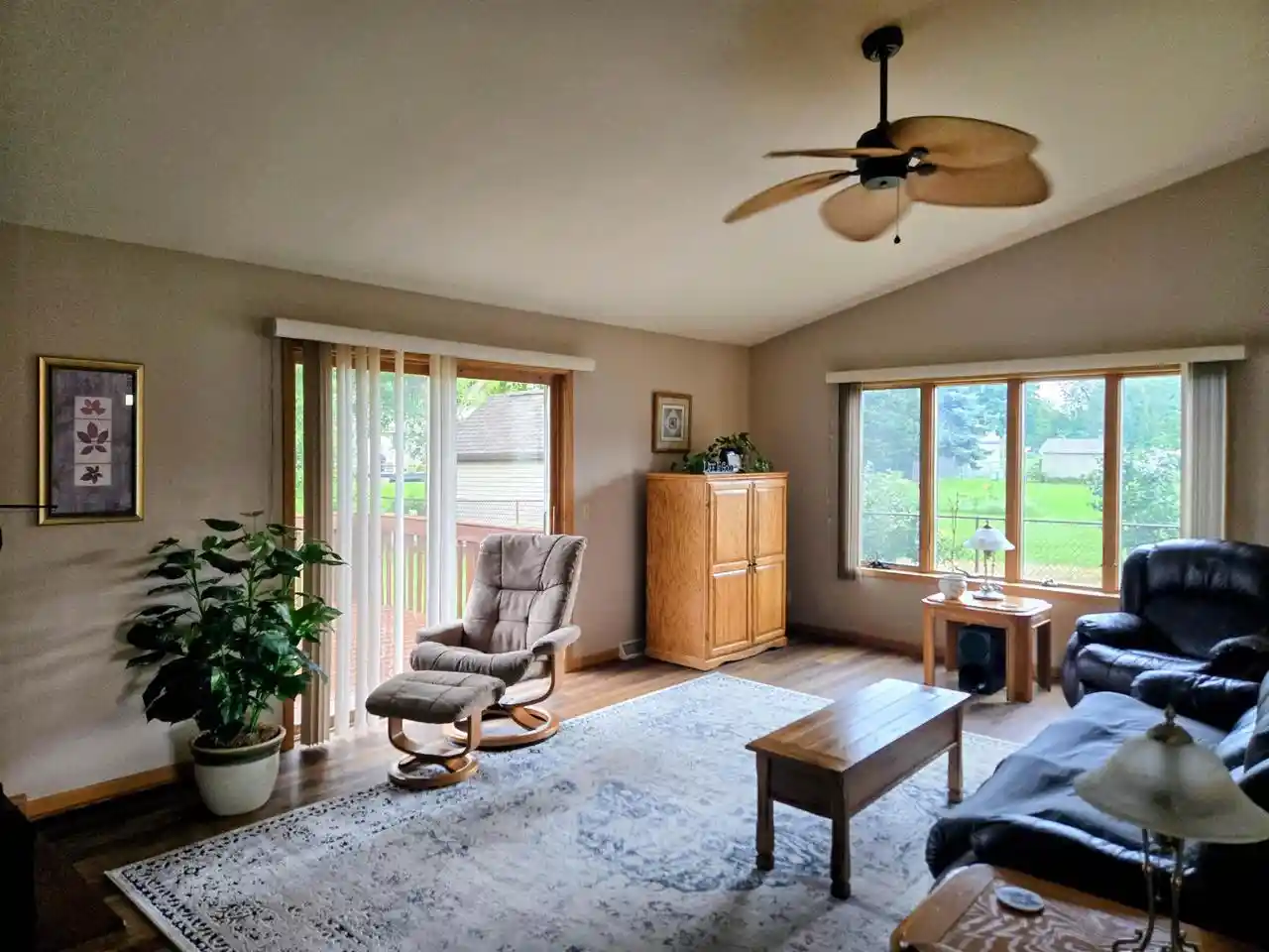 Photo 4 of Single family home for sale at 1604 Evergreen Dr Dr, Janesville, WI 53546 | MLS# 2031466 | Listing updated on 2026-08-31