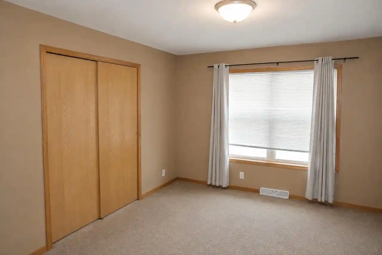 4th image of 603 N Wacouta Avenue Avenue, Prairie Du Chien, WI 53821 | MLS# 2031470