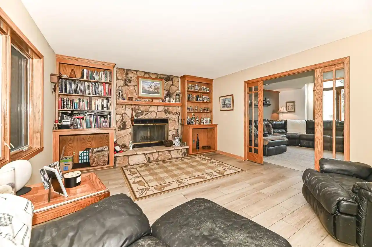 Photo 3 of Single family home for sale at 1513 Blakewood Court Court, South Milwaukee, WI 53172 | MLS# 1978120 | Listing updated on 2026-08-27