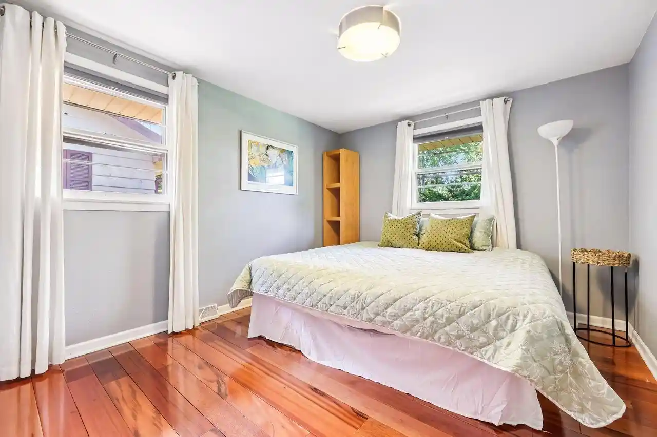 Photo 4 of Single family home for sale at 8040 19Th Avenue Avenue, Kenosha, WI 53143 | MLS# 1978123 | Listing updated on 2026-08-29