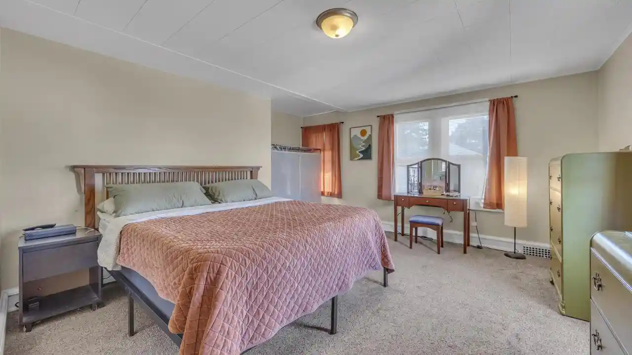 4th image of 1222 Huron Avenue Avenue, Sheboygan, WI 53081 | MLS# 1978129