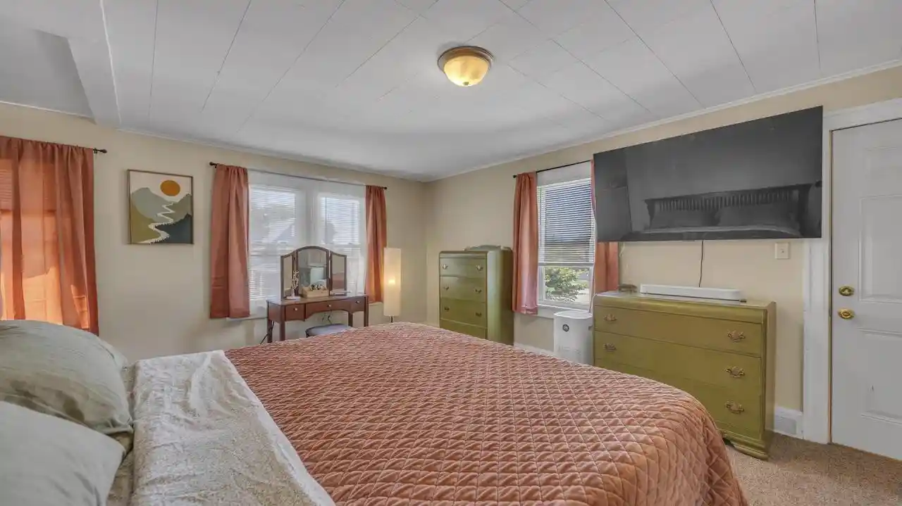 5th image of 1222 Huron Avenue Avenue, Sheboygan, WI 53081 | MLS# 1978129