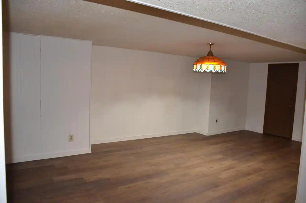 Photo 3 of Single family home for sale at 414 S 8Th St, La Crescent, MN 55947 | MLS# 1978131 | Listing updated on 2026-08-28
