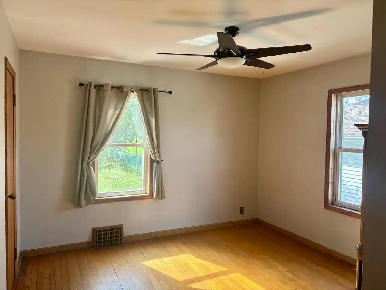 Photo 3 of Single family home for sale at 3143 S 99Th Street Street, Milwaukee, WI 53227 | MLS# 1978132 | Listing updated on 2026-09-17