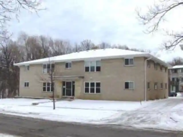 Photo 2 of Sale Pending at 3127 S Fardale Avenue Avenue, Milwaukee, WI 53221 | MLS# 1978136 | Listing updated on 2026-08-28