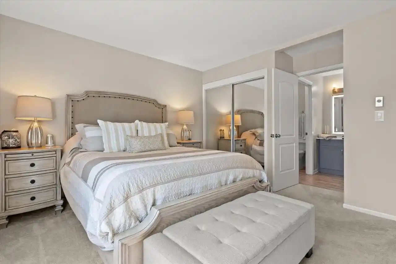 Listing Photo 5 - Condo for sale in building located at S75w16788 Jacob Ct, Muskego, WI 53150 - Unit #16