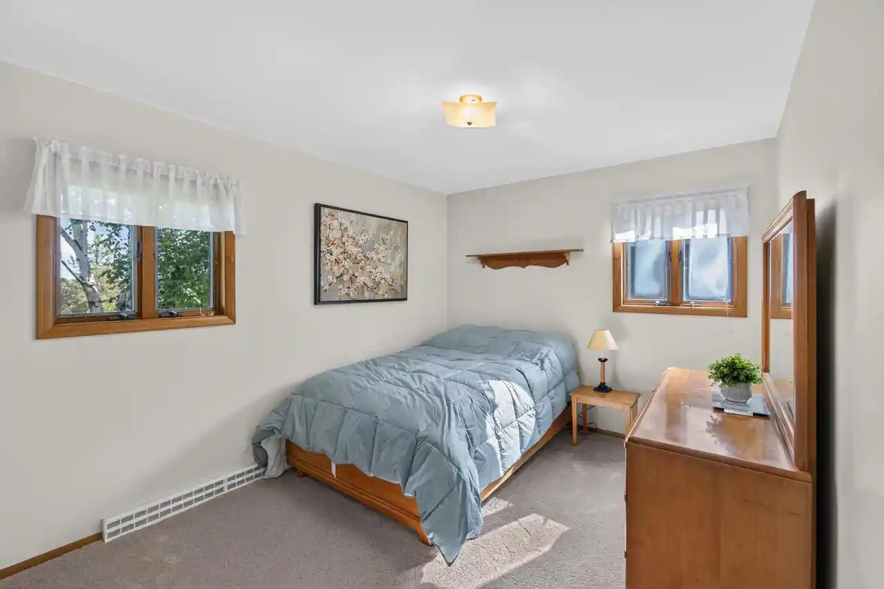 Photo 3 of Single family home for sale at 4092 Mary Lane Lane, Cedarburg, WI 53012 | MLS# 1978165 | Listing updated on 2026-10-05