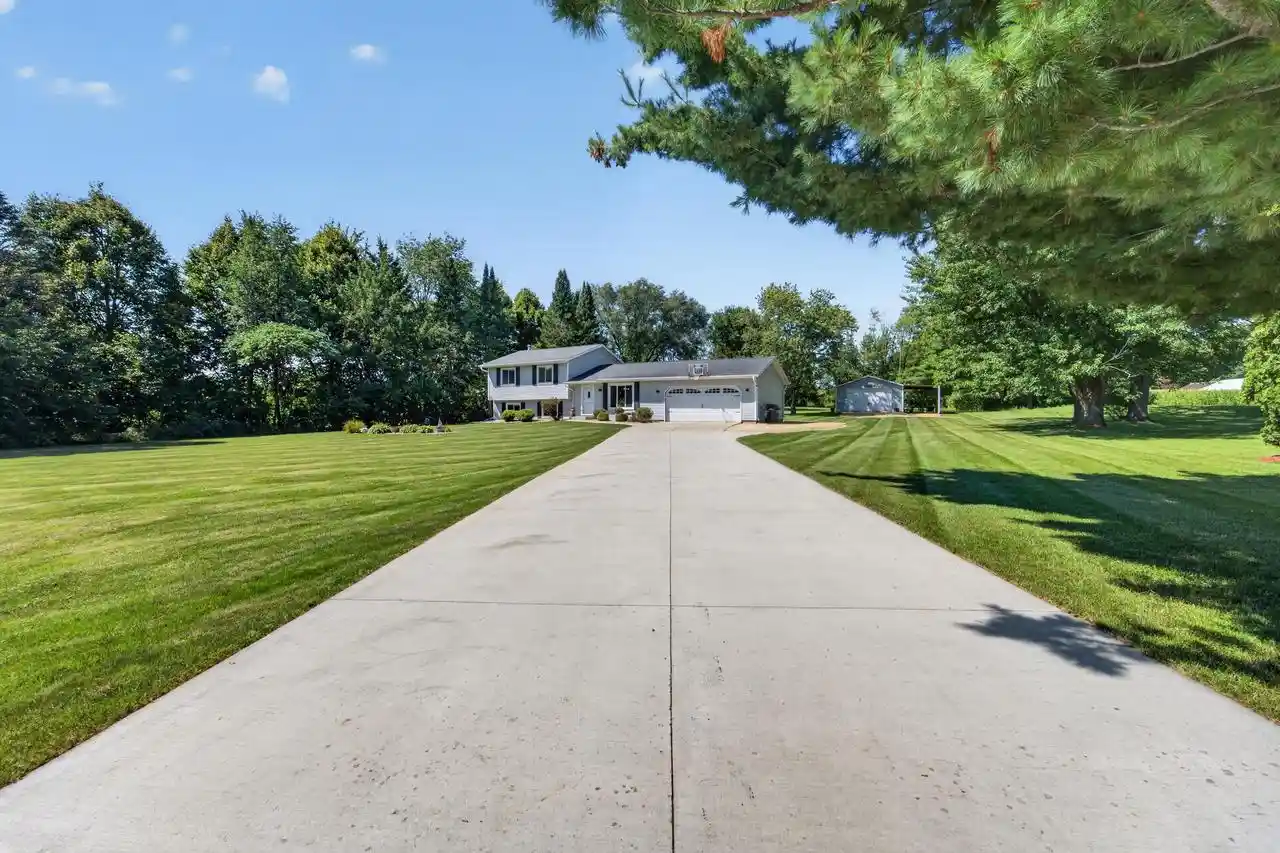 5th image of 3425 Meadow Road Road, Verona, WI 53593 | MLS# 2031496