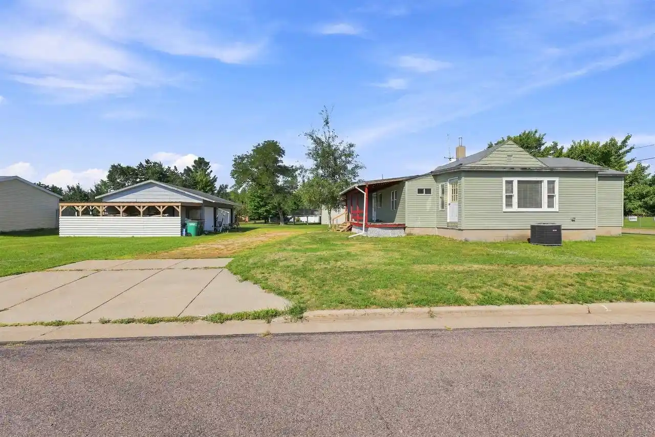 Photo 1 of Single family home for sale at 751 32nd Street North, Wisconsin Rapids, WI 54494 | MLS# 22604219 | Listing updated on 2026-09-11