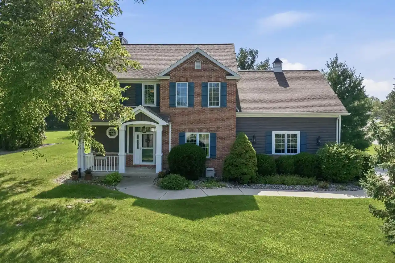 Photo 1 of Single family home for sale at 413 Lakewood Dr Dr, Williams Bay, WI 53191 | MLS# 1978173 | Listing updated on 2026-08-31