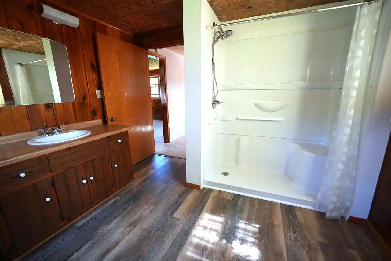 Photo 3 of Single family home for sale at 3933 Lloyd Street Street, Green Bay, WI 54311 | MLS# 50331796 | Listing updated on 2026-09-02