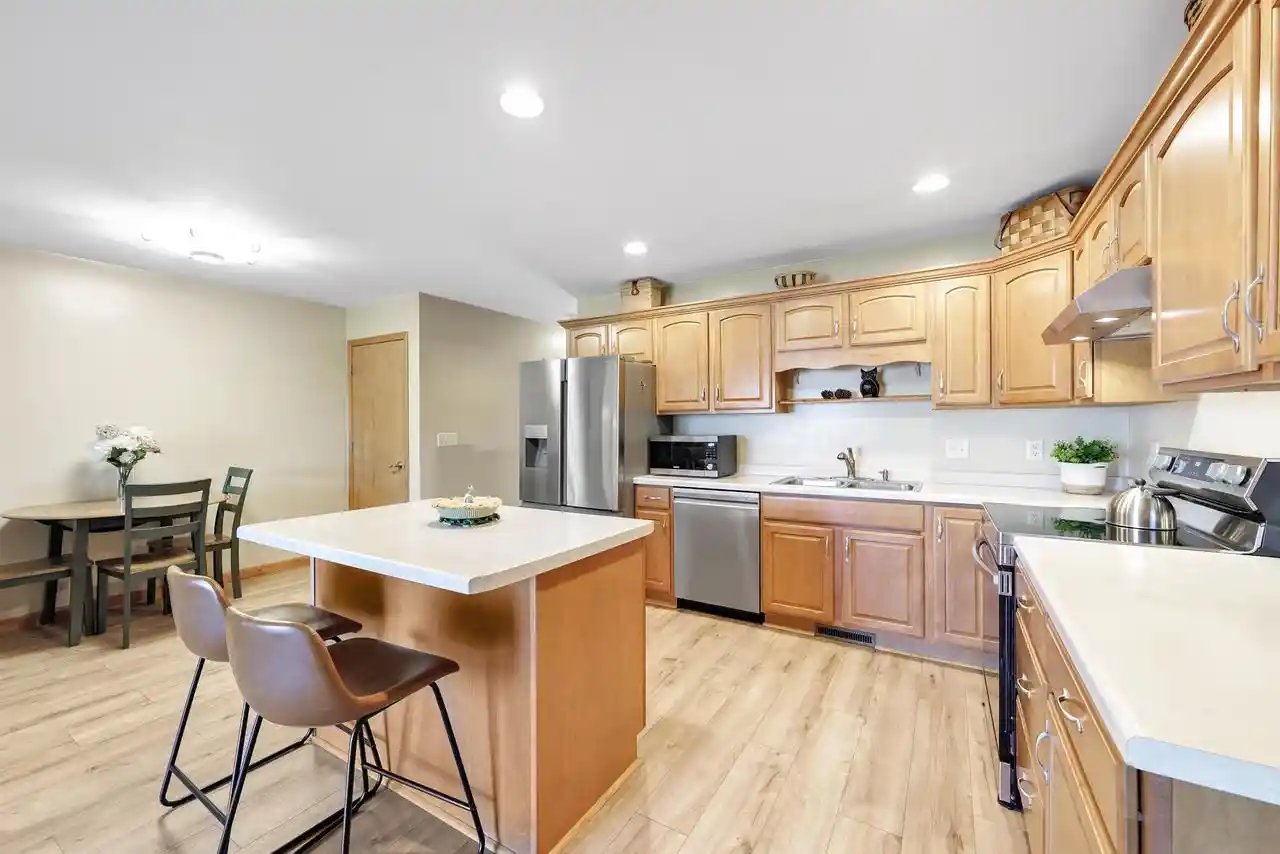 Photo 31 of Condo for sale at 1265 Pond View Circle Circle, De Pere, WI 54115 | MLS# 50331810 | Listing updated on 2026-09-02