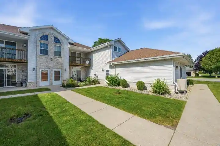 Photo 1 of Condo for sale at 6105 S Creekside Dr Dr #7, Cudahy, WI 53110 | MLS# 1978193 | Listing updated on 2026-08-31