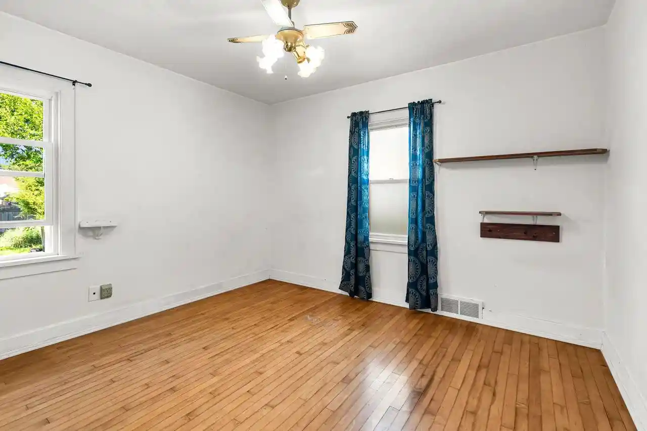 Photo 3 of Single family home for sale at 517 Columbia Avenue Avenue, Green Bay, WI 54303 | MLS# 50331806 | Listing updated on 2026-09-15