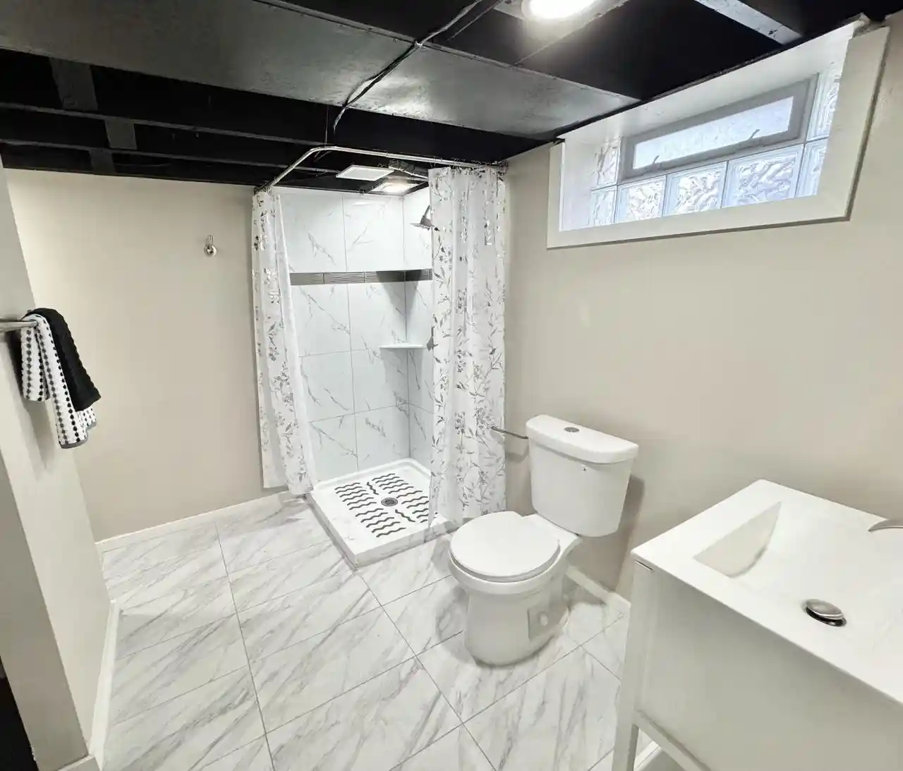 Photo 4 of Single family home for sale at 5324 W Melvina Street Street, Milwaukee, WI 53216 | MLS# 1978197 | Listing updated on 2026-09-11