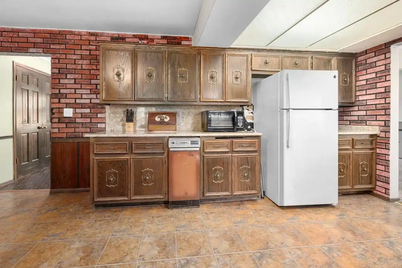 Photo 4 of Single family home for sale at 12430 W Burdick Court Court, New Berlin, WI 53151 | MLS# 1978203 | Listing updated on 2026-09-27