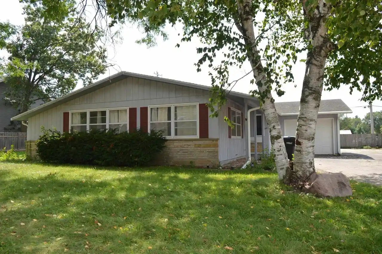 1st image of 709 Mark Dr Dr, Verona, WI 53593 | MLS# 2031503