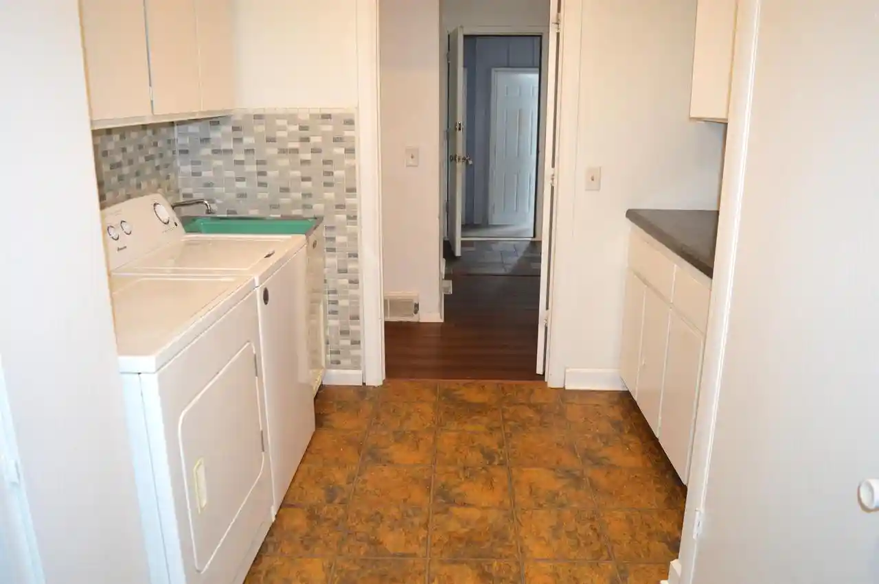 3rd image of 709 Mark Dr Dr, Verona, WI 53593 | MLS# 2031503