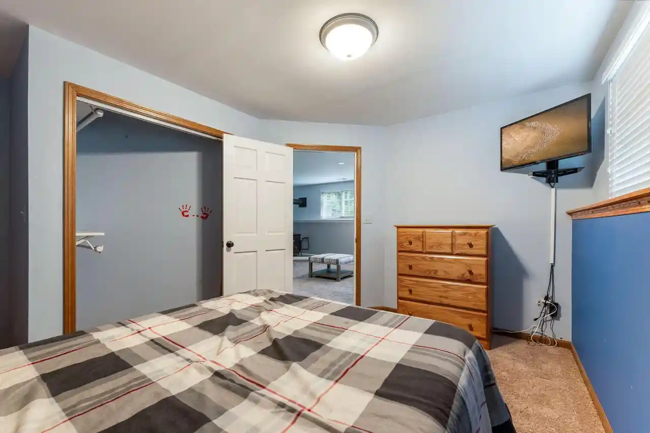 Photo 4 of Single family home for sale at 2114 Somerset Court Court, Waukesha, WI 53186 | MLS# 1978207 | Listing updated on 2026-08-30