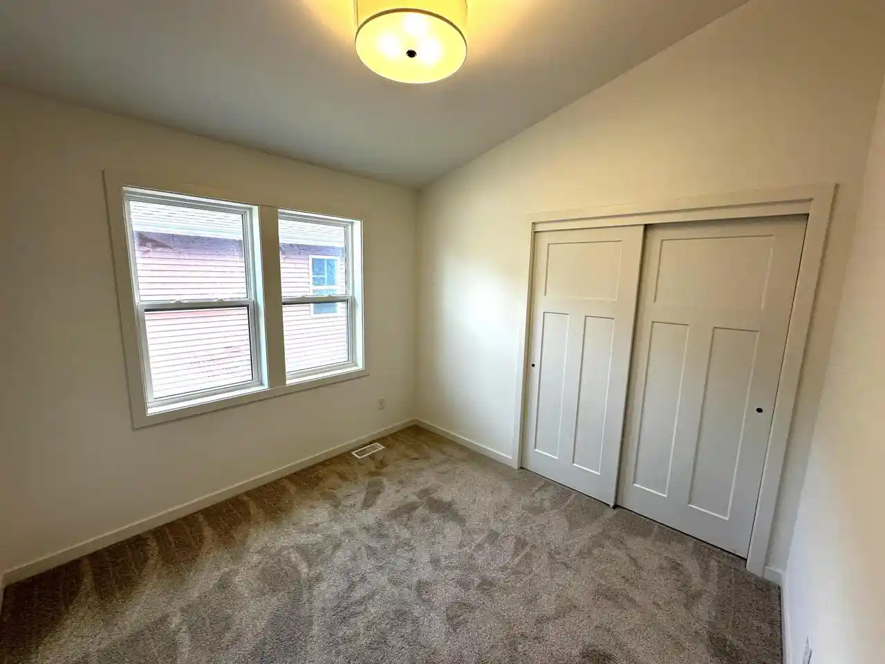 Photo 4 of Single family home for sale at 1058 Wipple Way Way, Sheboygan Falls, WI 53085 | MLS# 1978218 | Listing updated on 2026-09-22