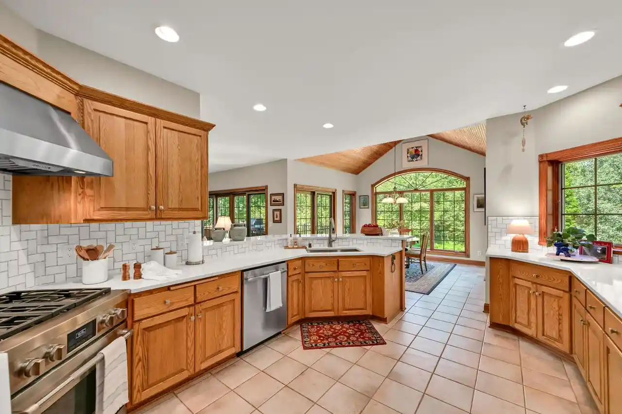 Photo 4 of Single family home for sale at 8510 W Hawthorne Rd, Mequon, WI 53097 | MLS# 1978220 | Listing updated on 2026-09-13