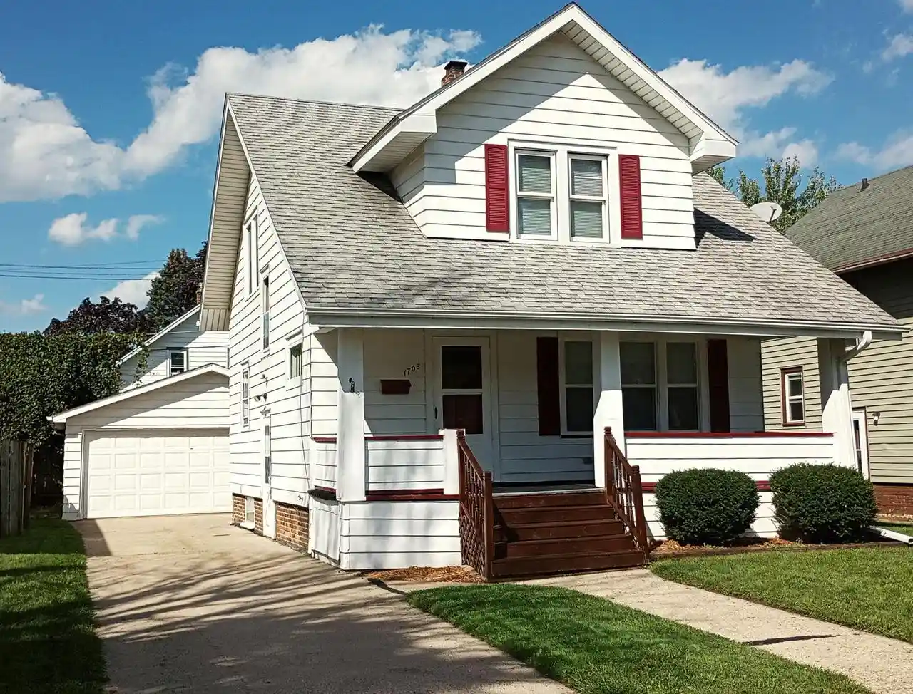 Photo 1 of Single family home for sale at 1708 73rd Avenue Avenue, Kenosha, WI 53143 | MLS# 1978217 | Listing updated on 2026-09-18
