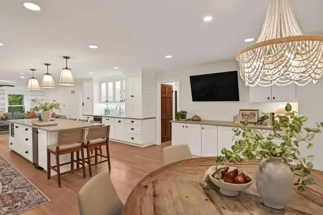Photo 1 of Single family home for sale at 10270 N Range Line Ct, Mequon, WI 53092 | MLS# 1978221 | Listing updated on 2026-09-19