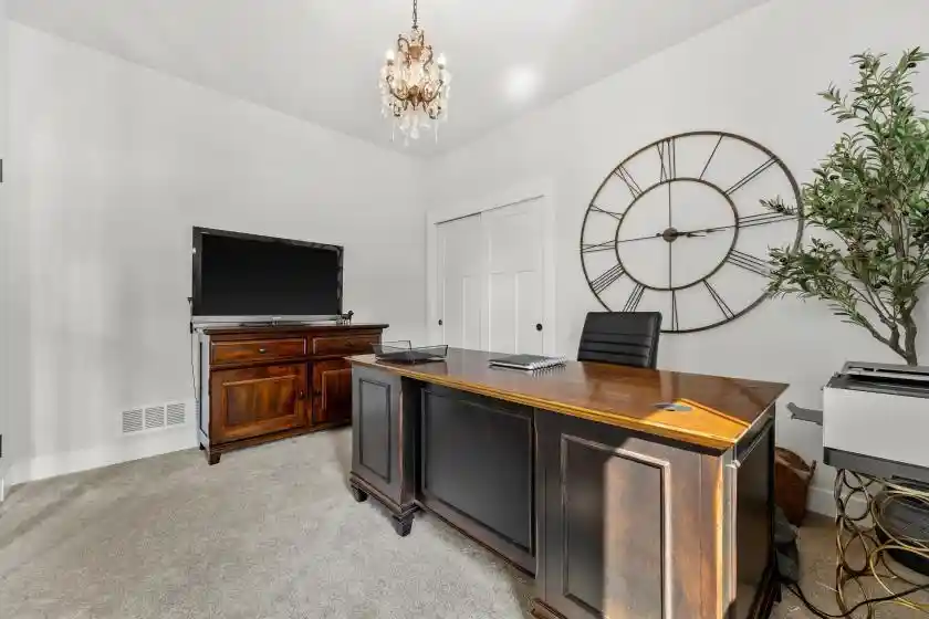 Photo 3 of Single family home for sale at N69w23598 N Donna Dr Dr, Sussex, WI 53089 | MLS# 1978230 | Listing updated on 2026-08-31