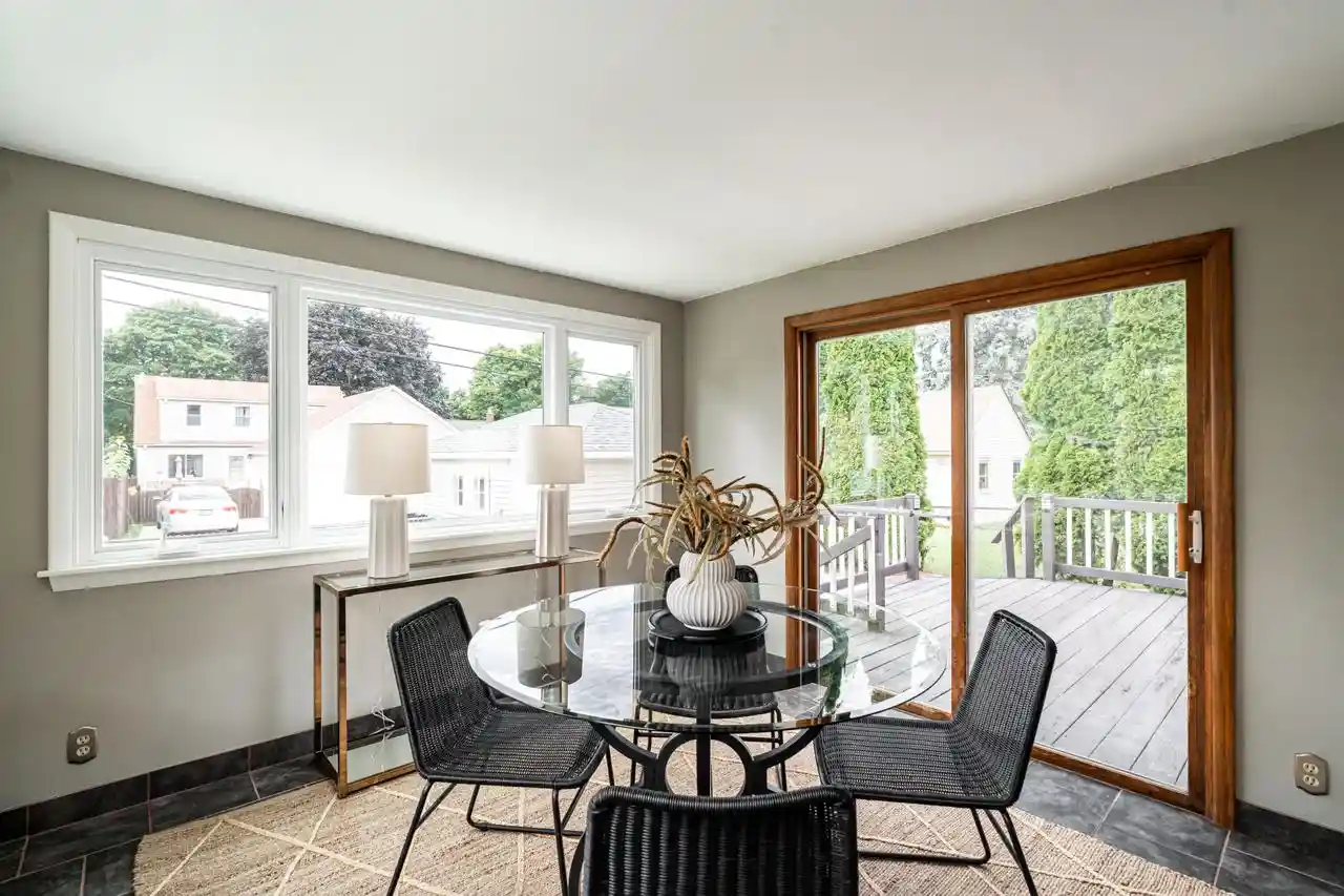 Photo 3 of Single family home for sale at 4917 N Mohawk Ave, Glendale, WI 53217 | MLS# 1978233 | Listing updated on 2026-09-17