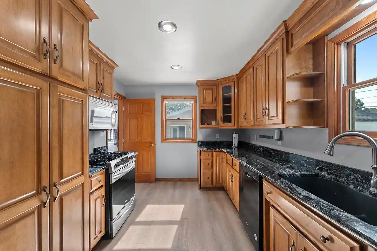 Photo 2 of Single family home for sale at 706 Roy Avenue Avenue, Green Bay, WI 54303 | MLS# 50331826 | Listing updated on 2026-09-11