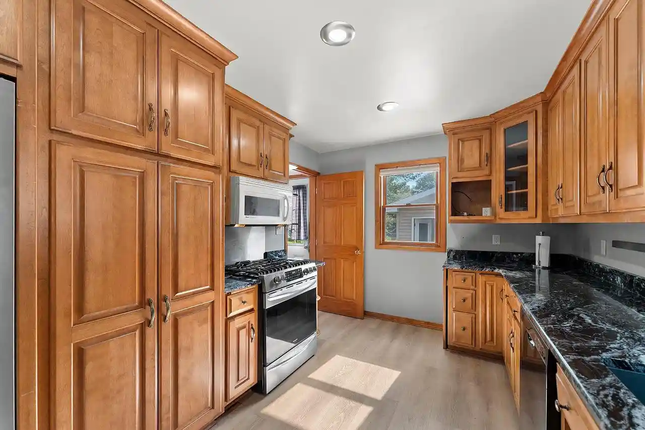 Photo 3 of Single family home for sale at 706 Roy Avenue Avenue, Green Bay, WI 54303 | MLS# 50331826 | Listing updated on 2026-09-11