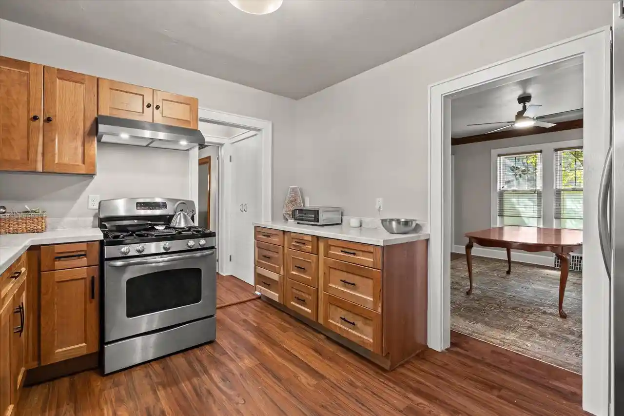 Photo 3 of Single family home for sale at 1729 N Oneida Street Street, Appleton, WI 54911 | MLS# 50331825 | Listing updated on 2026-09-19