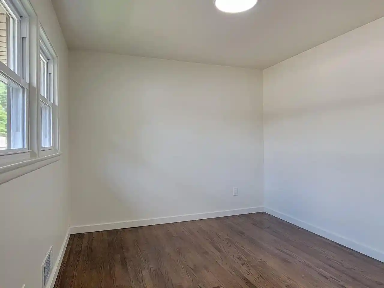 Photo 3 of Single family home for sale at 6925 N Darien Street Street, Milwaukee, WI 53209 | MLS# 1978241 | Listing updated on 2026-09-11