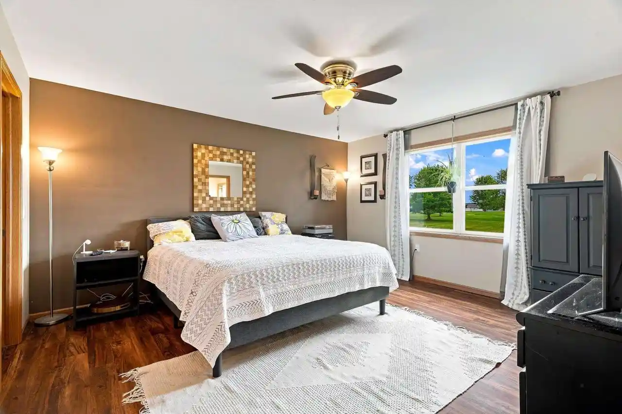 Photo 4 of Single family home for sale at 10585 County Road Y, Marshfield, WI 54449 | MLS# 22604239 | Listing updated on 2026-09-01