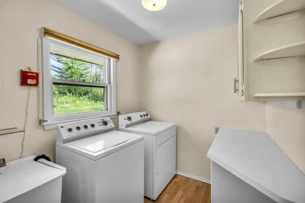 Photo 2 of Single family home for sale at 11240 N Valley Dr Dr, Mequon, WI 53092 | MLS# 1978253 | Listing updated on 2026-09-18