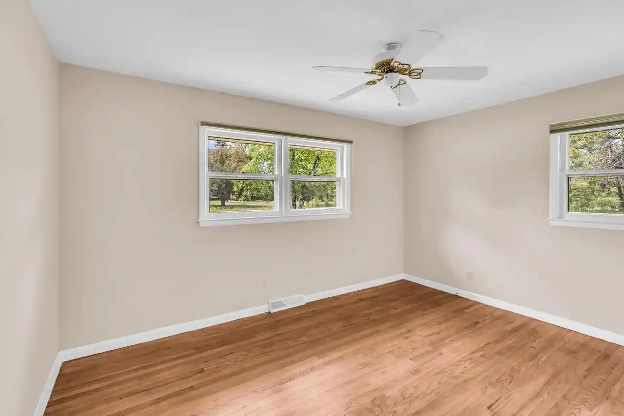 Photo 3 of Single family home for sale at 11240 N Valley Dr Dr, Mequon, WI 53092 | MLS# 1978253 | Listing updated on 2026-09-18