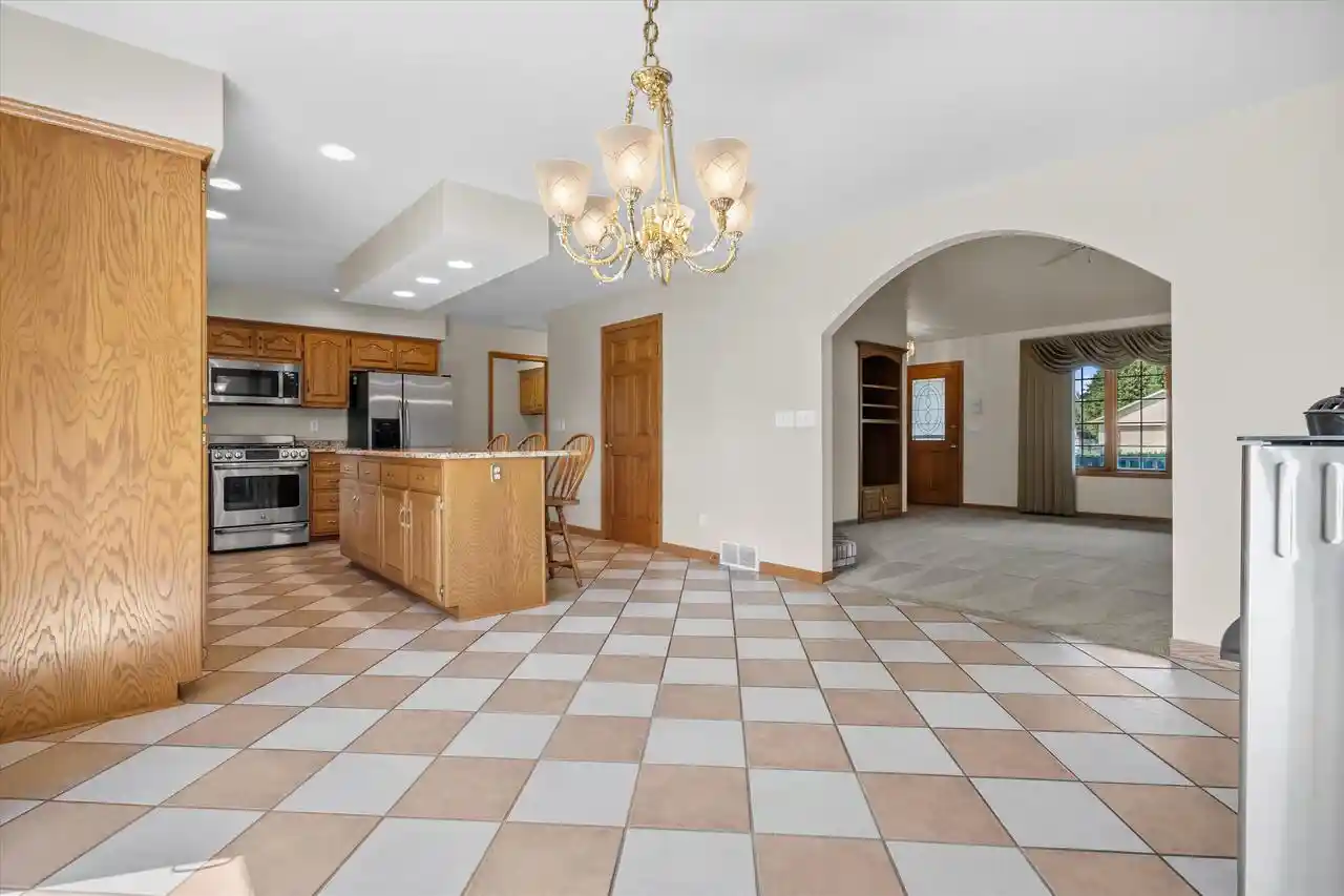 Photo 4 of Single family home for sale at W2419 Falcon Court Court, Appleton, WI 54915 | MLS# 1978254 | Listing updated on 2026-09-03
