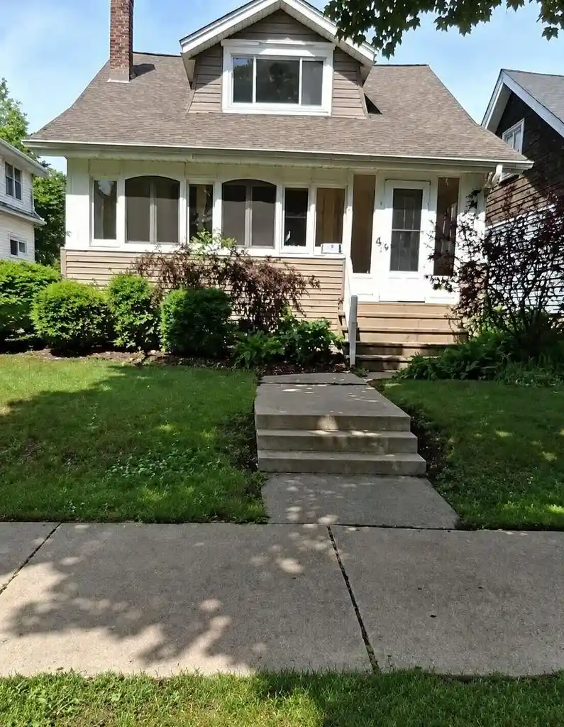 Photo 1 of Single family home for sale at 4321 N Murray Avenue Avenue, Shorewood, WI 53211 | MLS# 1978259 | Listing updated on 2026-09-15