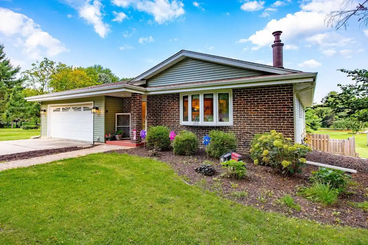 Photo 1 of Single family home for sale at 5110 N Waverly Dr Dr, Milton, WI 53563 | MLS# 2031526 | Listing updated on 2026-09-15