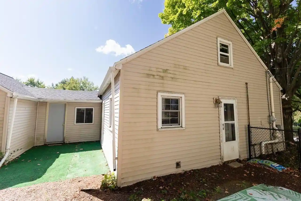 Photo 3 of Single family home for sale at 802 Augusta Avenue Avenue, Wausau, WI 54403 | MLS# 22604241 | Listing updated on 2026-09-11