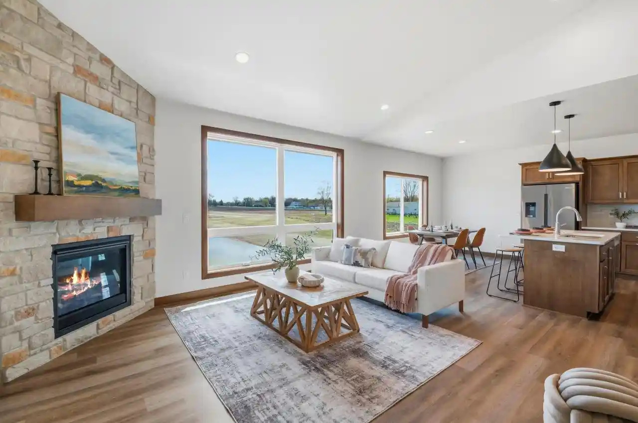 Photo 4 of Single family home for sale at 1851 London Road Road, Green Bay, WI 54311 | MLS# 50331843 | Listing updated on 2026-08-28