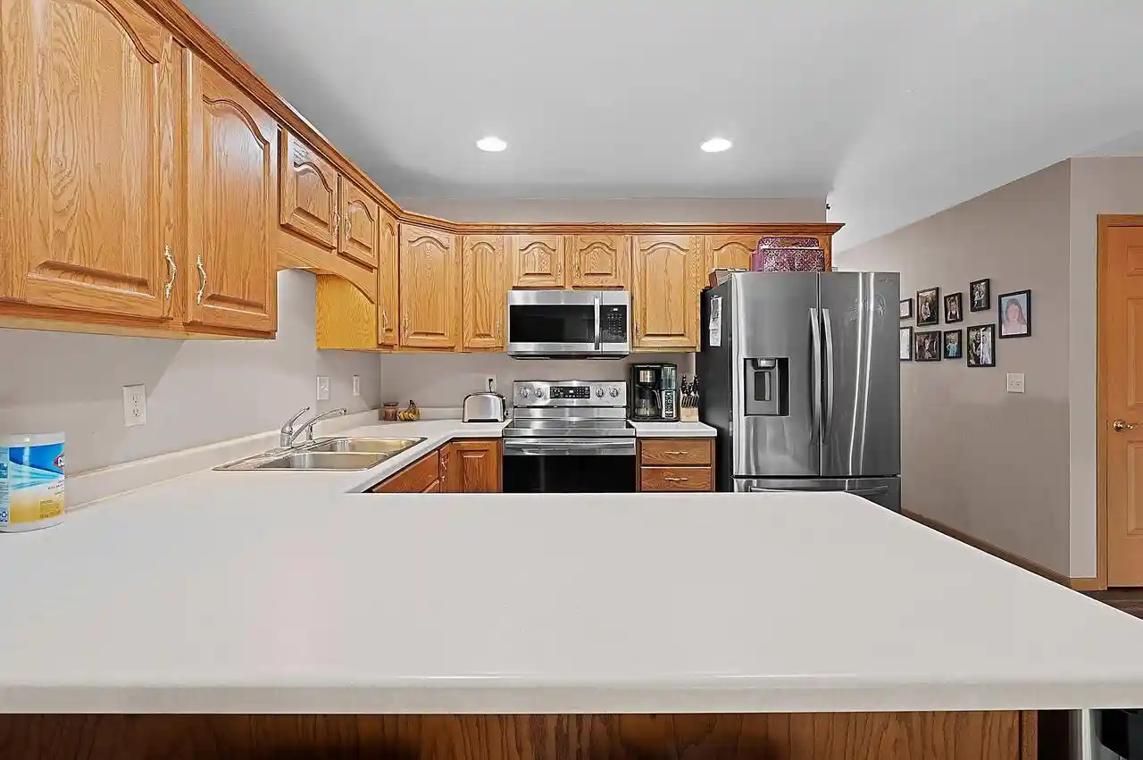 Photo 4 of Condo for sale at 1903 Riverside Dr Dr #E, Suamico, WI 54313 | MLS# 50331847 | Listing updated on 2026-09-21
